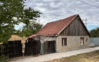 Casa demolabila | Teren 2800 mp | Avram Iancu | Bihor - Poză 1