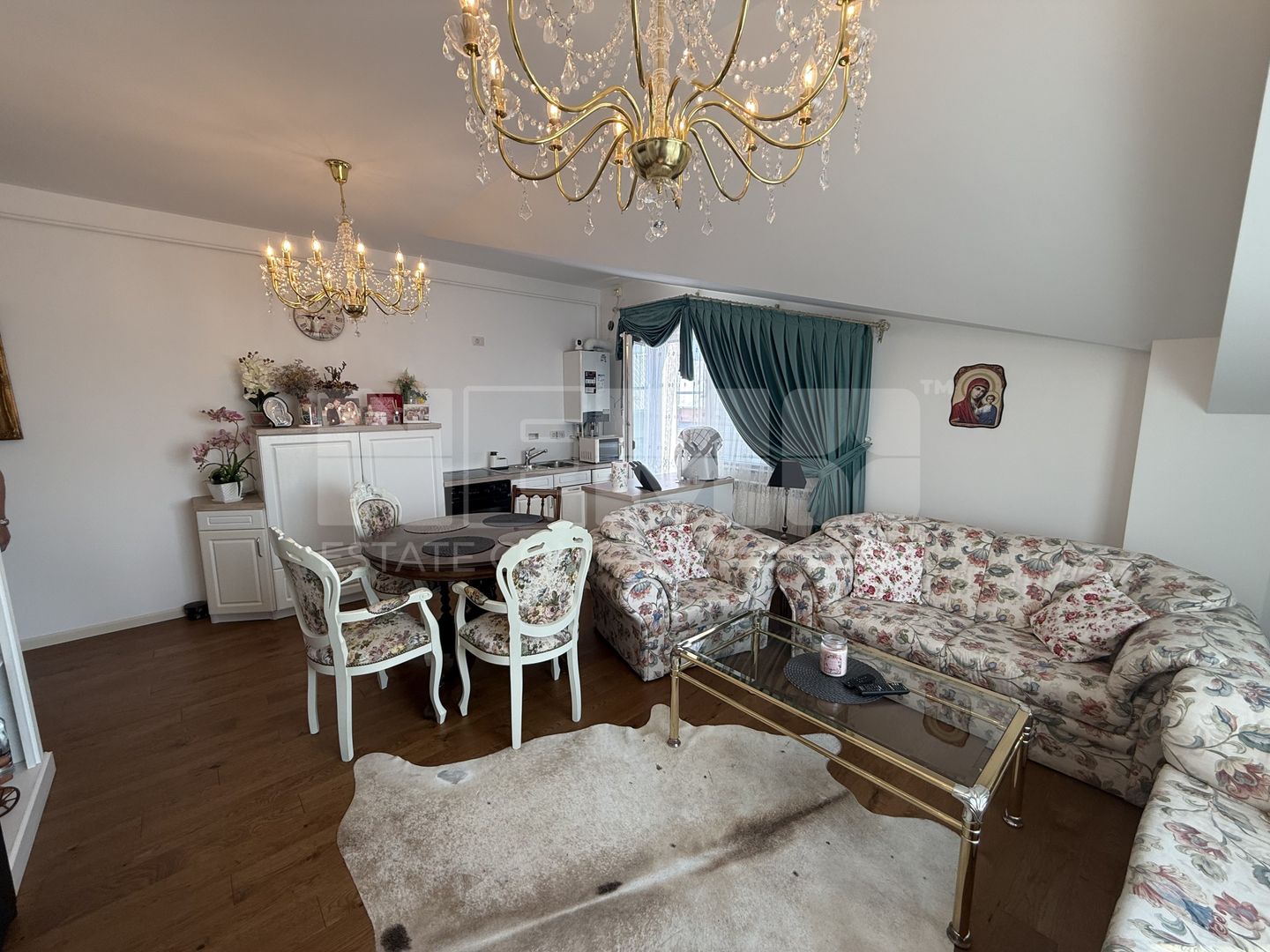 Apartament 3 camere | Rădăuți | 95 MP - Poză 2