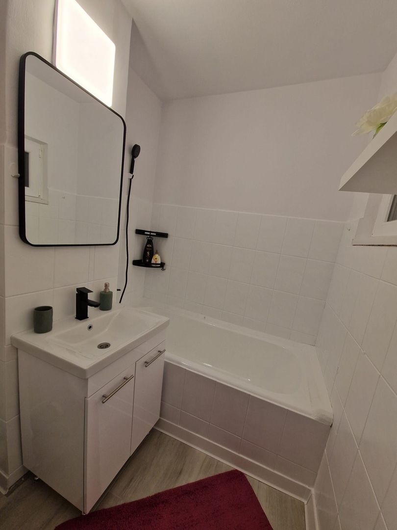 Circumvalatiunii- Iulius Mall | 2 Camere | Bloc cu Lift. - Poză 4