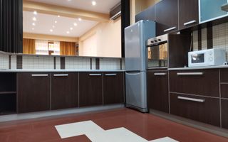 Vila str Garlei cu garaj dublu - Poză 5