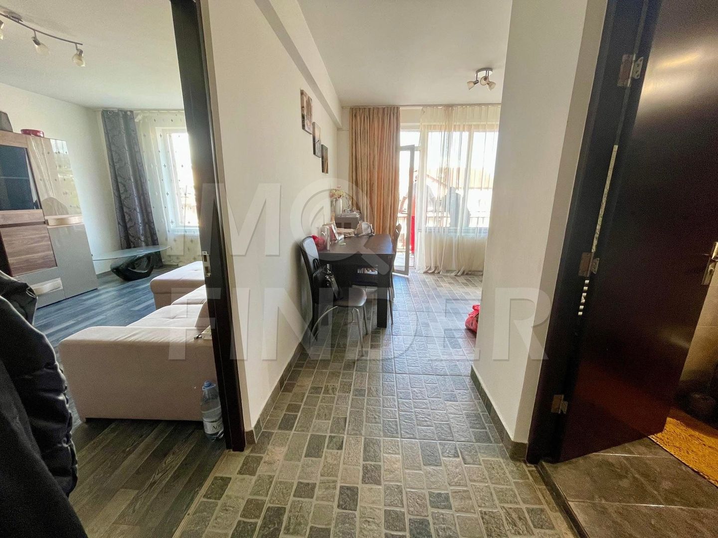 Vânzare apartament o cameră , Borhanci - Poză 6