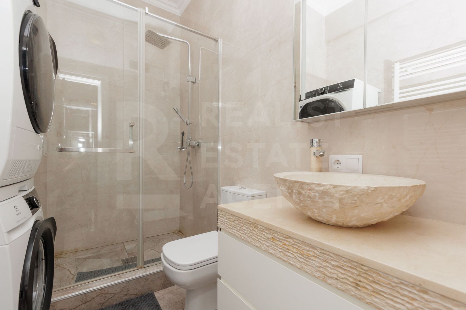 Chirie, apartament, 3 camere, bd. Ştefan cel Mare şi Sfînt, Centru - Poză 21