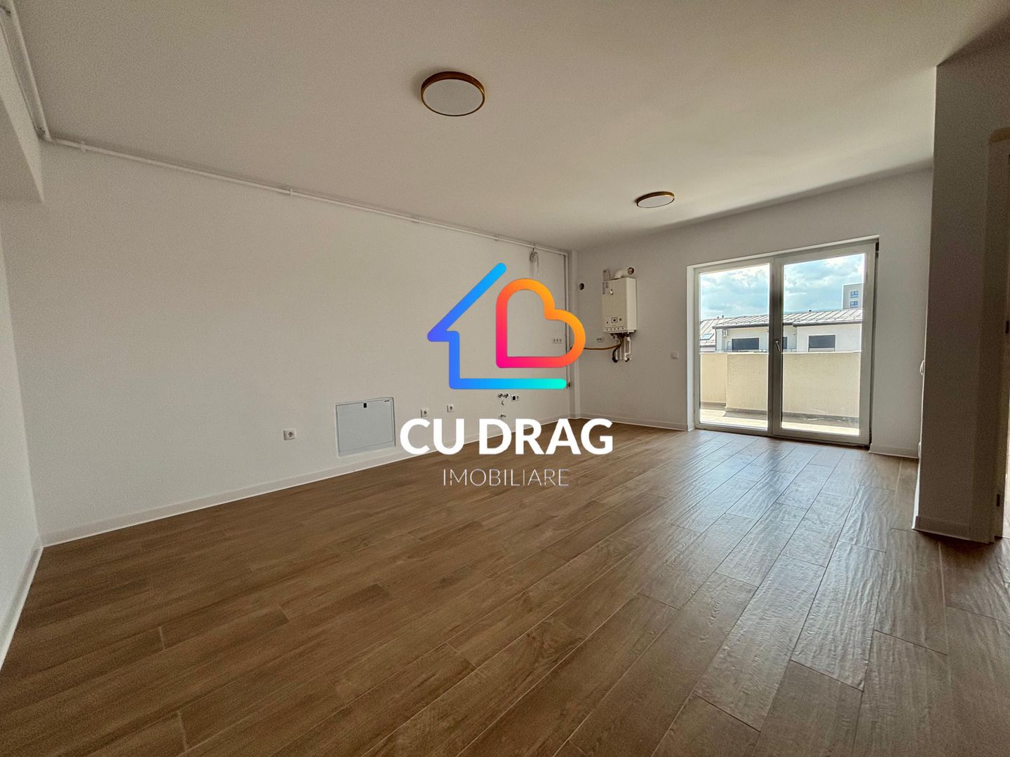 Apartament 3 camere decomandat - Poză 3