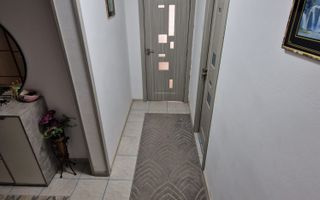 2 Camere Decomandat- Mobilat si Utilat- Etaj 1- Mircea cel Batran - Poză 10