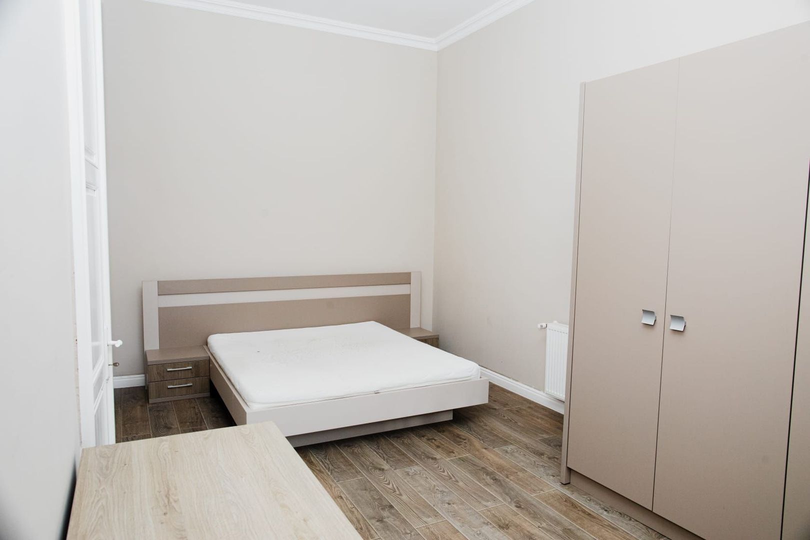 Apartament 2 Camere | Zona Sinaia - Langa Facultati | Etaj 2  Mobilat - Poză 4
