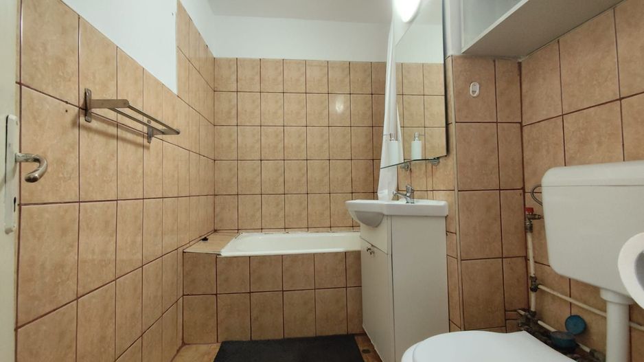 Inchiriere 2 camere str. Leonardo da Vinci, zona Nufarul, Oradea - Poză 11