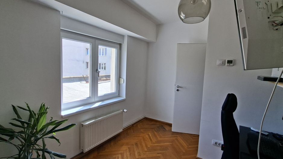 Apartament cu 4 camere si scara interioara - zona Judeatan - Poză 16