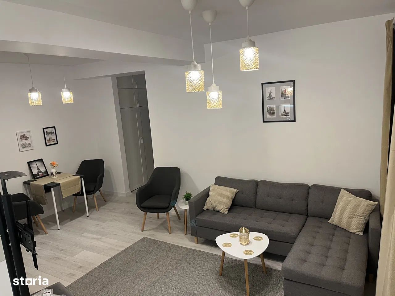 2 camere-bloc nou-metrou Titan- centrala proprie - Poză 1