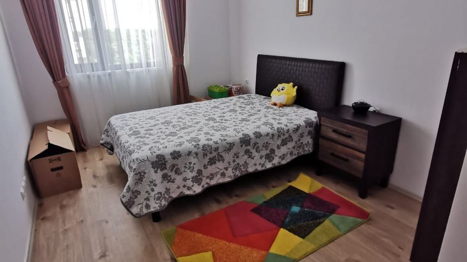 InInchiriere apartament 3 camere - Poză 8
