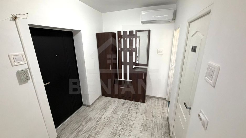 Apartament cu 2 camere decomandat Calea Bucuresti - Patria - Poză 8