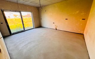 Casa individuala P+ M Pischia 167mp utili, 723mp teren - Poză 9