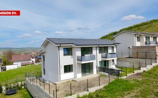 Casa tip duplex 5 camere, 3 bai, 119 mp, balcon, strada Crișeni Dezmir - Poză 2