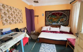 Casă de vânzare în Târgu Ocna - Poză 3