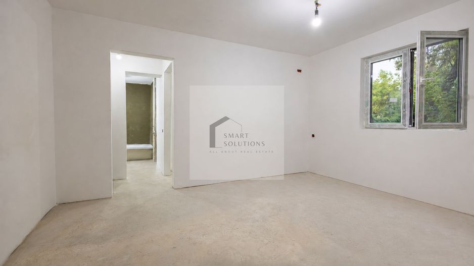 2 camere la parter, renovare avansată | Str. Argeșelu, Școala 110 - Poză 1