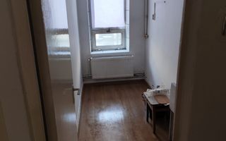 Spatiu comercial 40 mp la strada-ideal magazin, salon, florarie-Han - Poză 4
