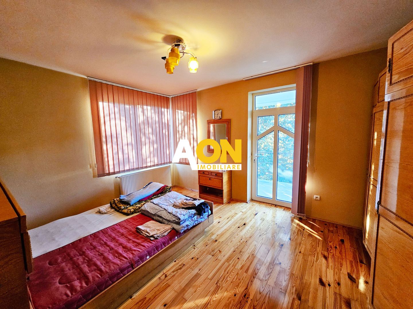 Casa 8 camere, S+P+1, teren 1377 mp, zona Schit - Poză 21