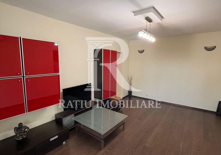 De inchiriat/vanzare| Apartament 3 camere | Rogerius - Poză 2