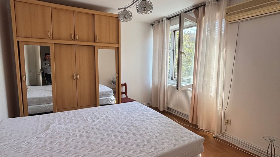 Apartament 3 camere zona Medicina - Poză 14