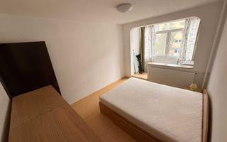 De vanzare Apartament 3 camere Drumul Taberei - Poză 4