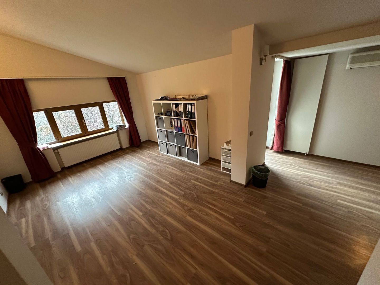 Casă / Vilă cu 6 camere în zona  Calea Aradului - Poză 42