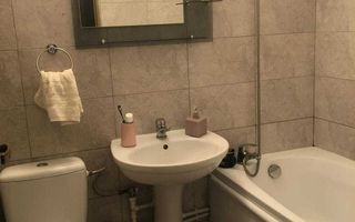 Apartament 1 cameră de închiriat - Podul de Fier - Poză 6