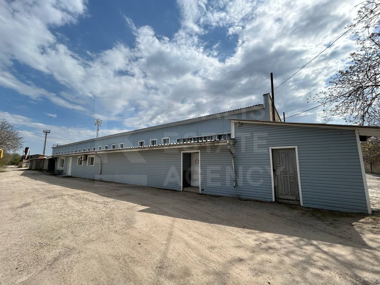 Vânzare, spațiu comercial, 1850 mp + 1,46 ha, str. Ion Neculce, Bălți - Poză 1