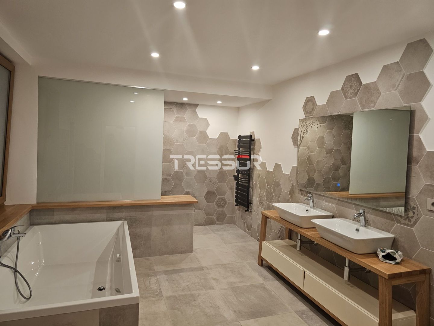 Luxury Smart Villa in Faleza Nord, Fully Renovated, 330 sqm Usable Are - Poză 7
