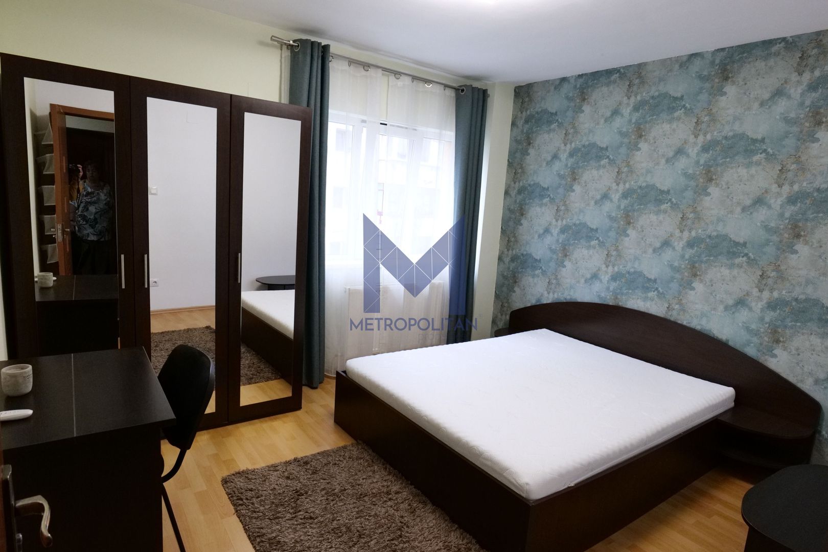 De închiriat apartament luminos 3 camere - Poză 6