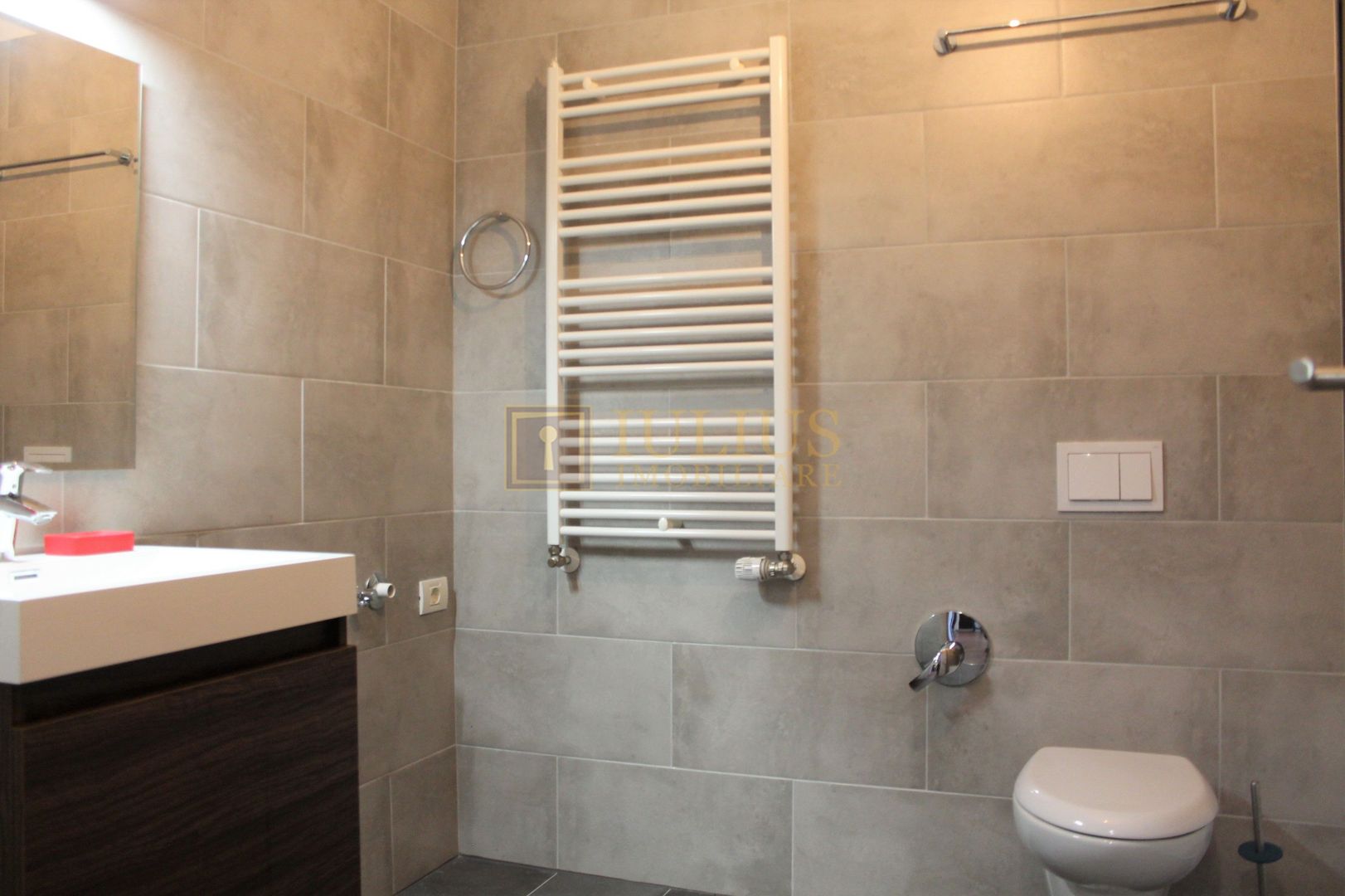 Apartament cu terasa la parter in complex, deosebit, zona linistita. - Poză 15