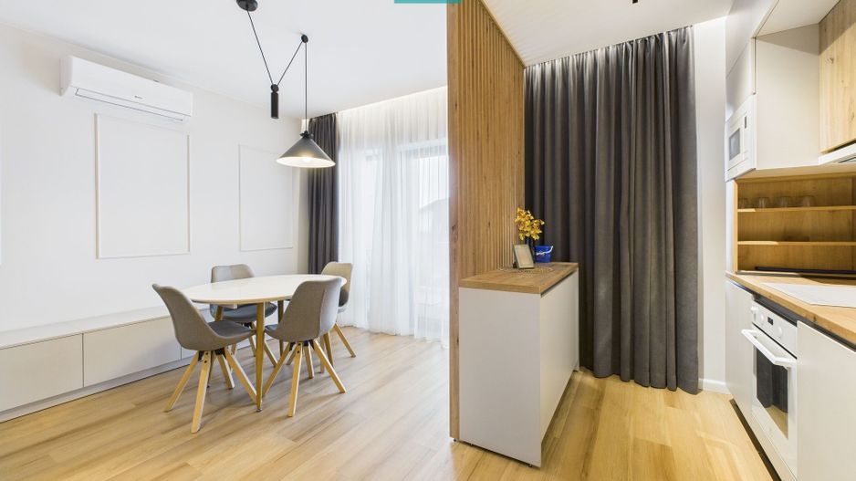 Apartament spațios, vedere și facilități premium - Poză 16