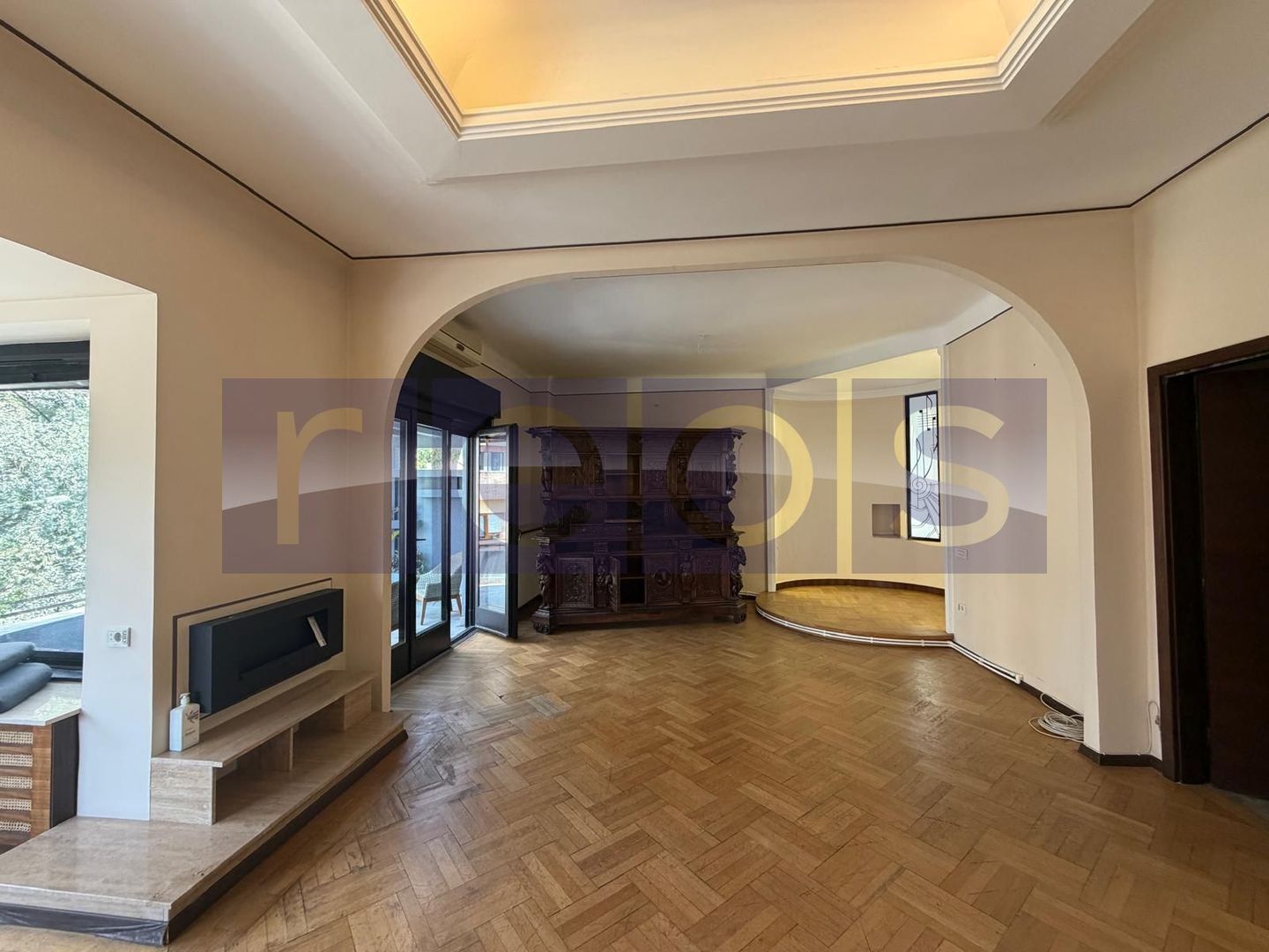 VANZARE APARTAMENT DEOSEBIT 5 CAMERE | 221MP  | BLV LASCAR CATARGIU | - Poză 4