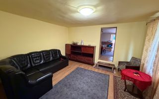 Casa de vanzare 255mp utili, 1974mp teren - Balomir - Poză 2