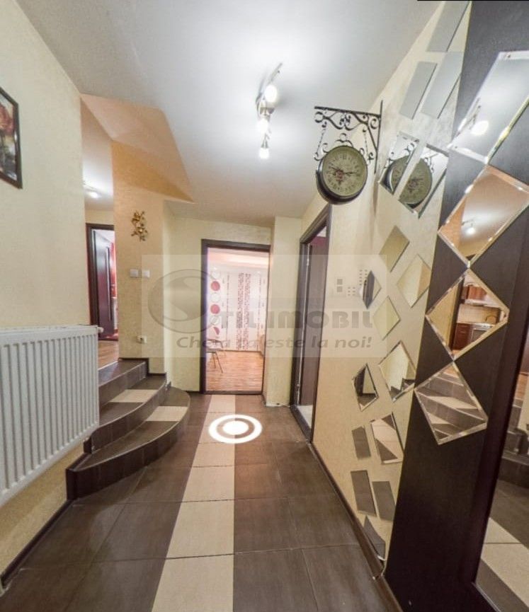 Apartament 3 camere decomandat - 80 mp - Nicolina - 114.000 euro ! - Poză 5