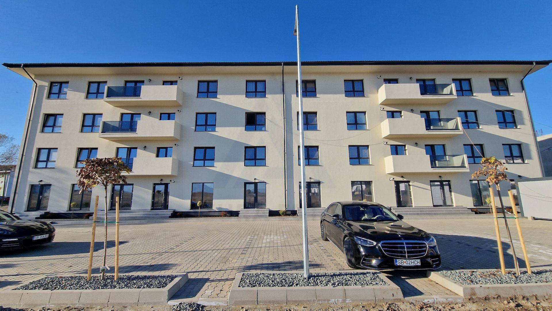 Apartament 73.5 mp utili 3 camere 2 bai si parcare in zona Dna Stanca - Poză 7