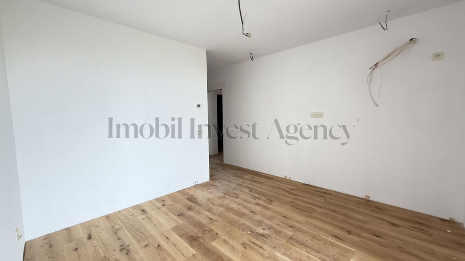 Apartament 3 camere de vanzare Pipera in bloc cu vedere la lac - Poză 11