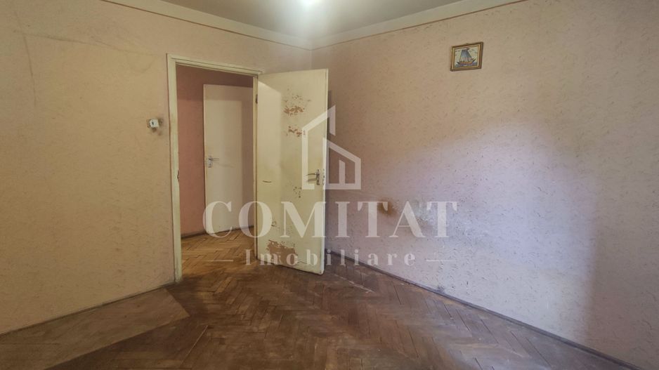 Preț forate bun Apartament cu 3 camere in cartierul Gheorgheni - Poză 2