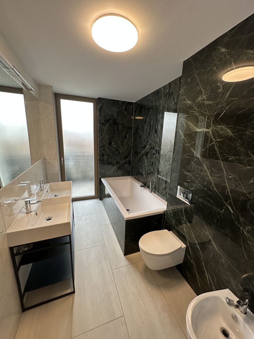 Apartament bloc nou 4 camere - parcare subterana - Poză 11