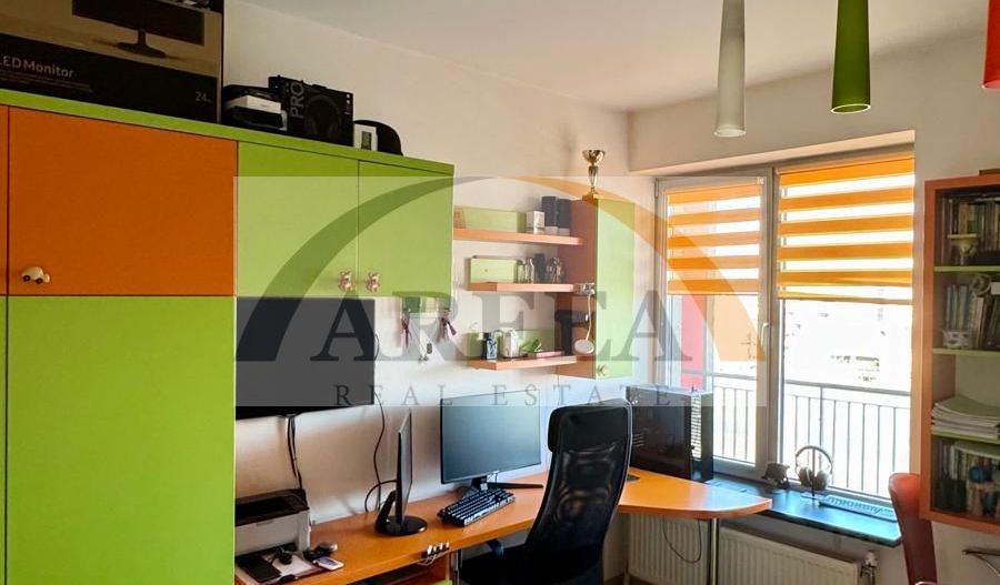 De vanzare - 3 camere decomandat etaj 4 - Splaiul Unirii - Poză 8