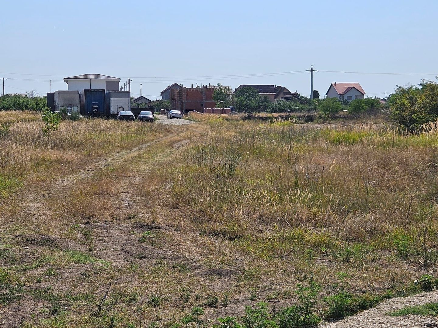 Vând teren intravilan în Bradu - 500 mp - Poză 8