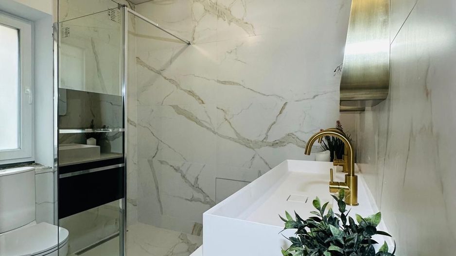 Casă la cheie, 140 mp + teren 540 mp — Zonă centrală Oradea. 387.000 E - Poză 13