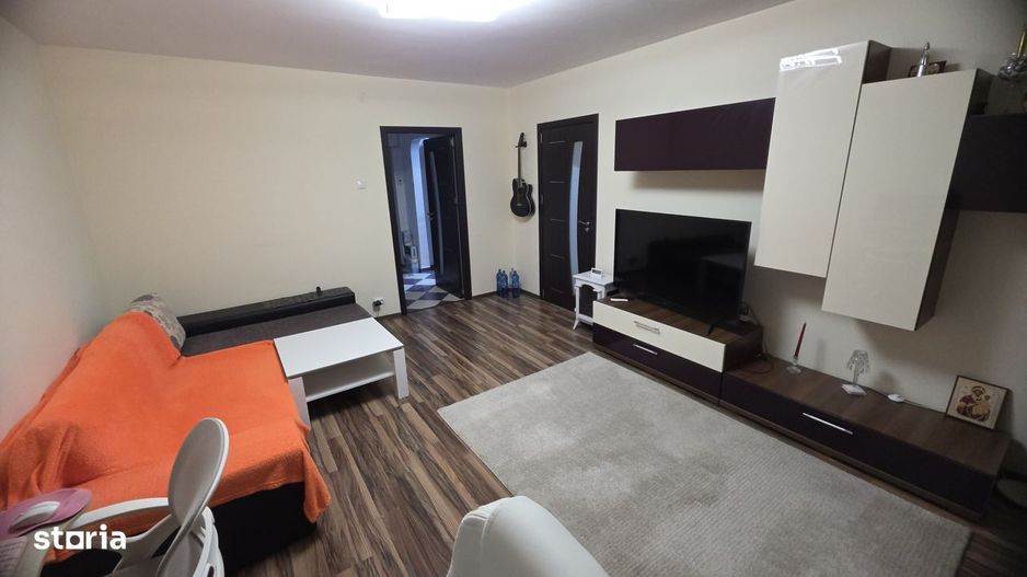 Apartament 2 camere decomandat - CT, boxa, parcare - Poză 1
