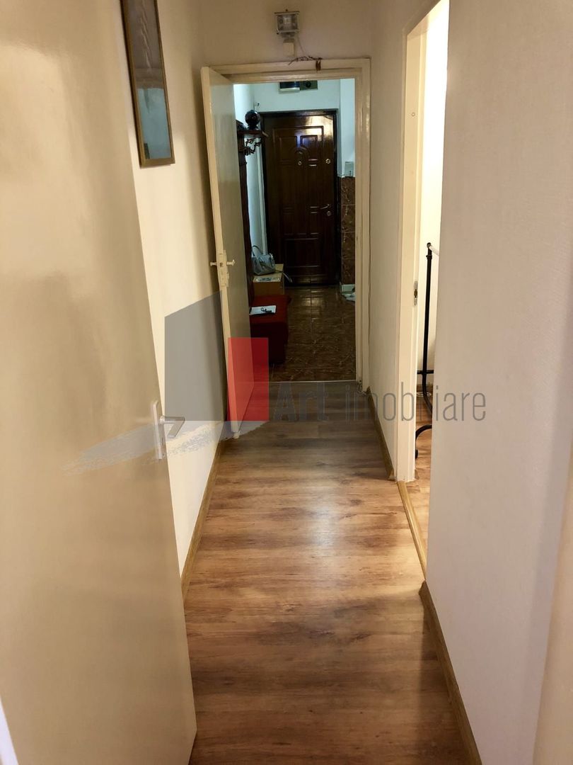 Vânzare apartament 3 camere Piața Sudului - Secuilor - Poză 5