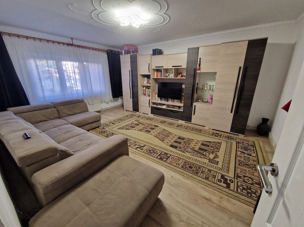BRASADAS vinde ap 3 cam 79 mp la PARTER in Micro 17. - Poză 9