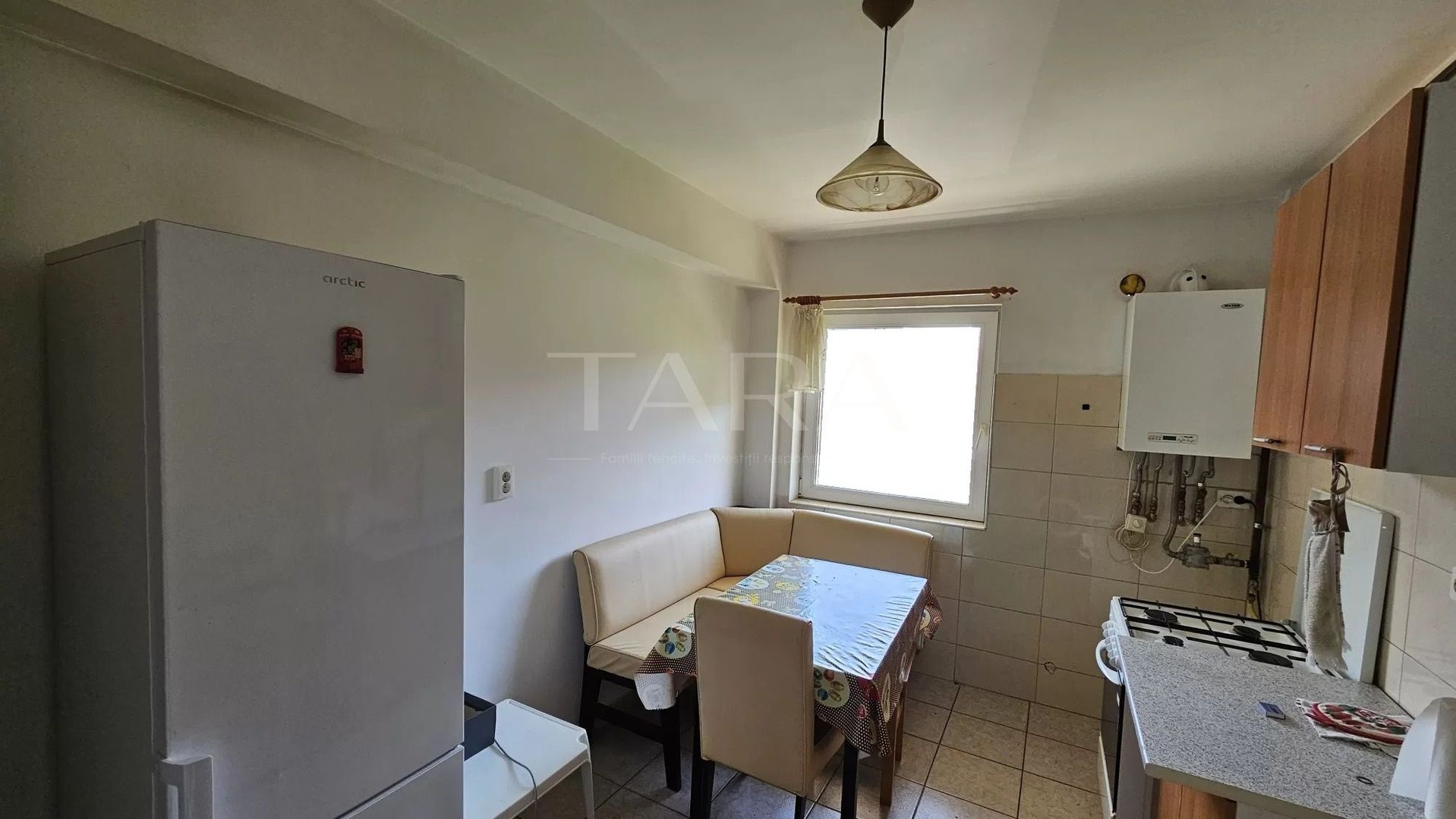 Apartament 2 camere. Parcare subterană. Etaj 2. An 2011. - Poză 4