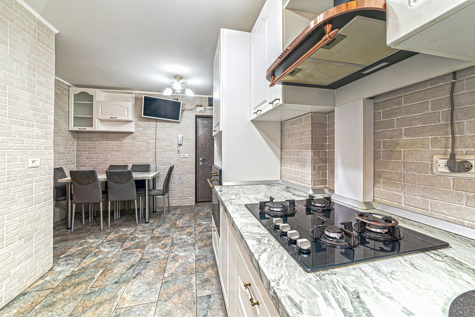 Apartament impecabil în zona băncilor, Podgoria. - Poză 2