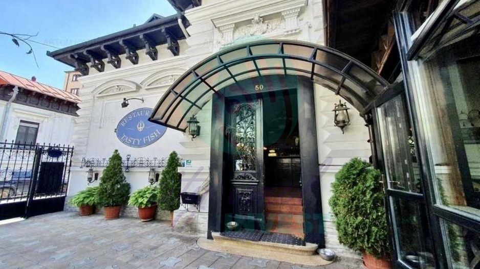 Casa ideala pentru restaurant, clinica sau birouri - Poză 1