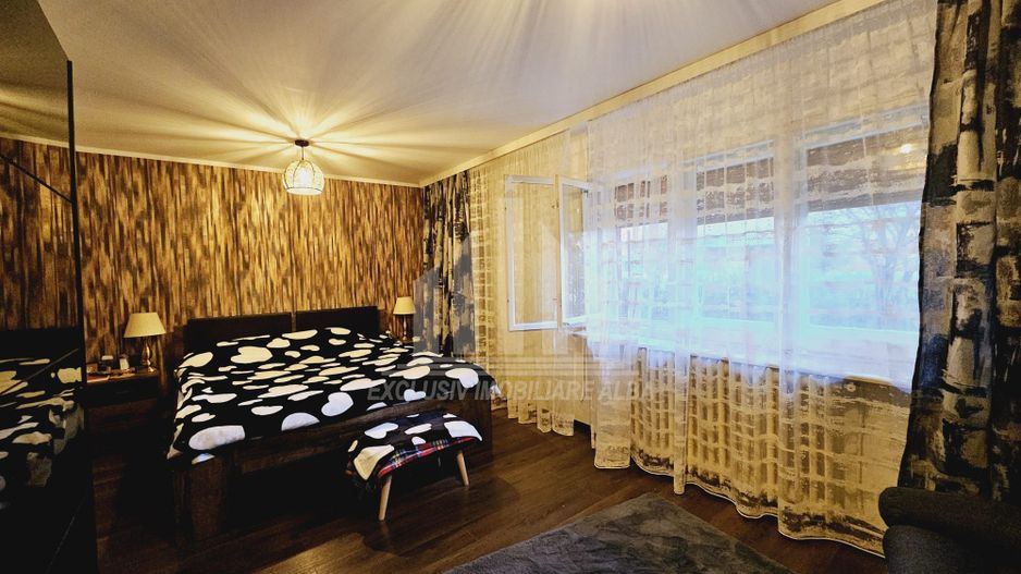 Apartament cu 2 camere decomandate cu extindere, Cetate - zona Mercur - Poză 2