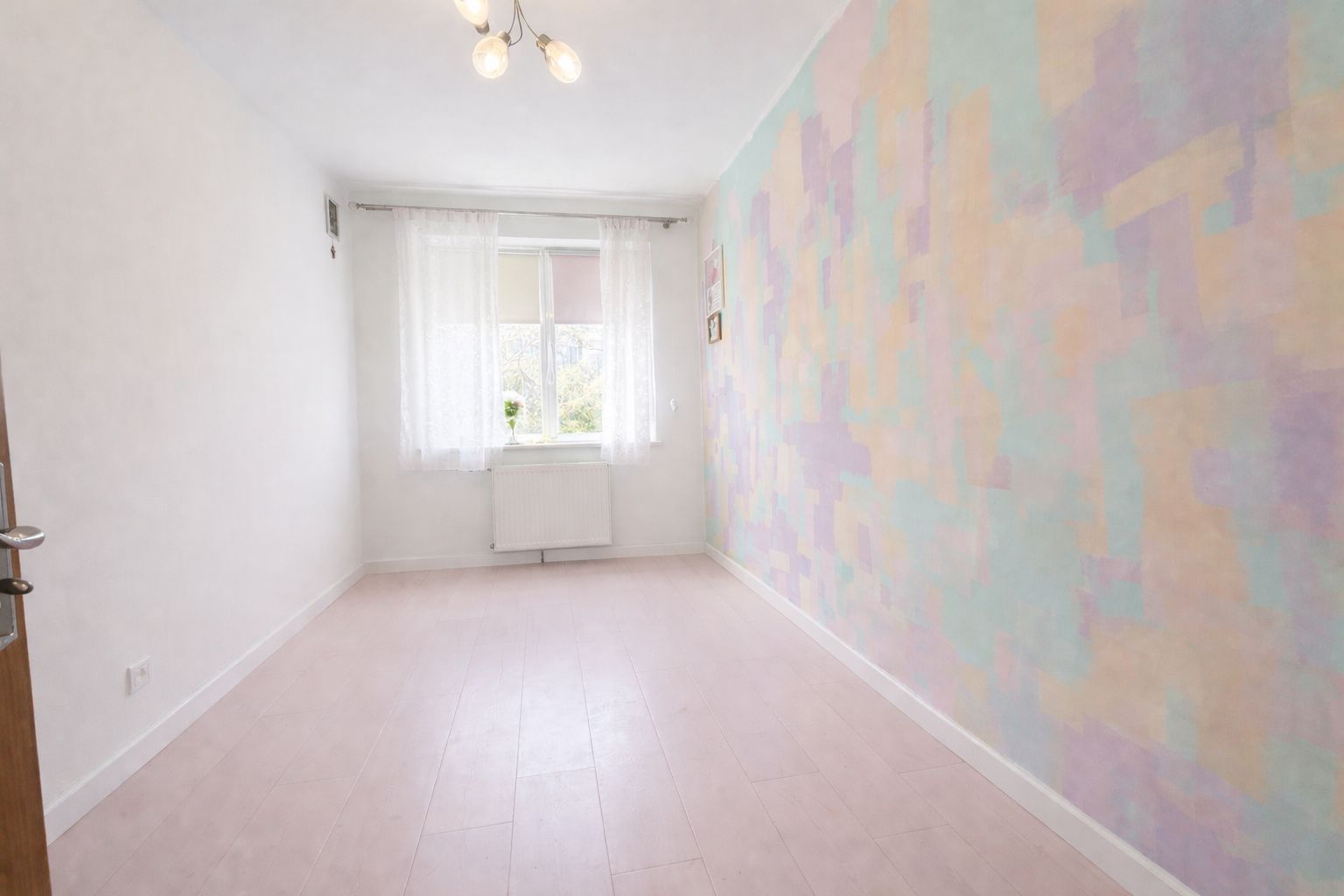 Apartament cu 3 camere de vânzare în zona Tomis Nord Constanta - Poză 3