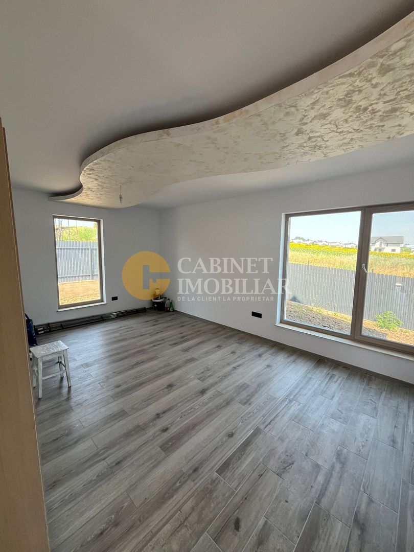 Casa parter 3 camere Cartier Rezidential - Poză 8