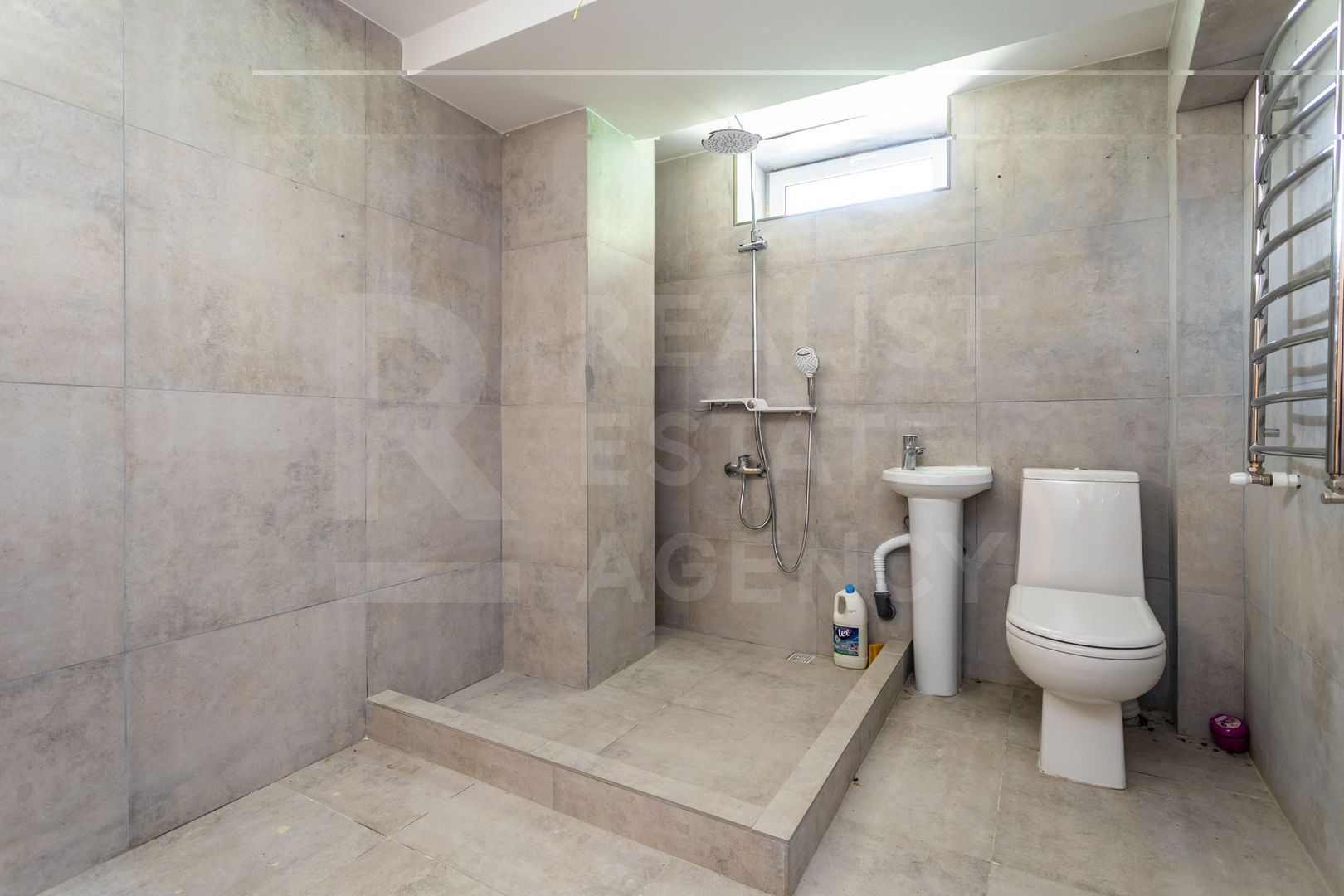 Vânzare, casă, 2 nivele, 122 mp, strada I.P. Izvoraș, Criuleni - Poză 25